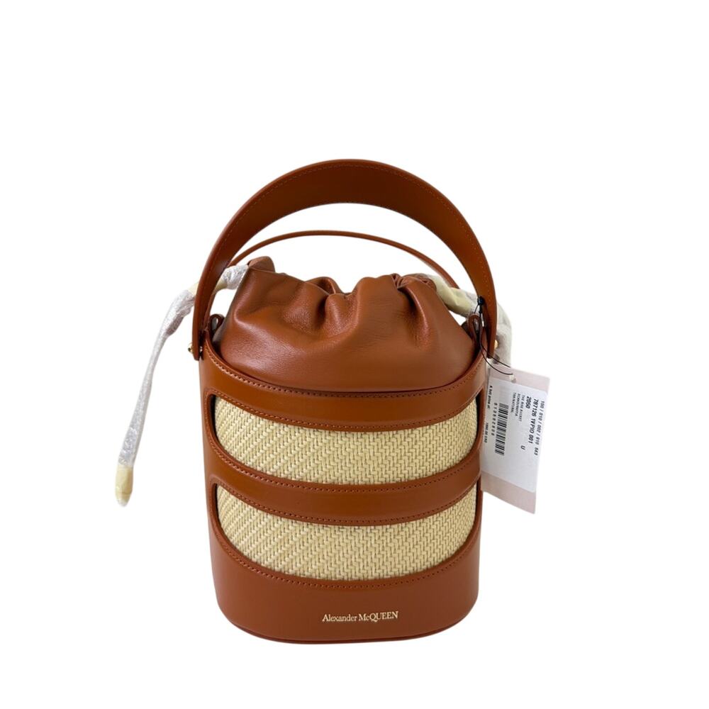 Alexander McQueen Women's The Rise Bucket in Tan/natural - Picture 4 of 8